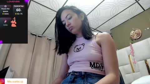 Snapshot of mia_scarlet69 chatting on 25, 4, 2026 MIA HOT online show from 25, 4, 2026