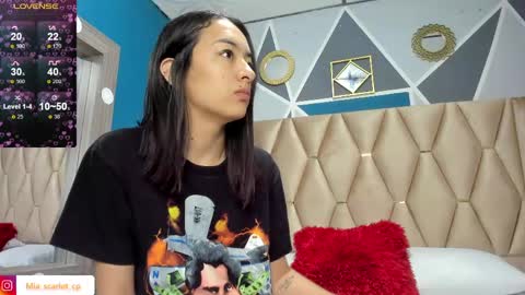 Snapshot of mia_scarlet69 chatting on 2, 5, 2026 MIA HOT online show from 2, 5, 2026