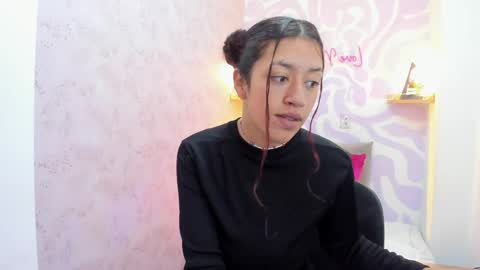 Snapshot of mia_scarlet7 chatting on 20, 5, 2026 Mia . online show from 20, 5, 2026