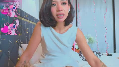 Snapshot of mia_sirenia chatting on 17, 1, 2025 Mia online show from 17, 1, 2025