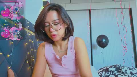 Snapshot of mia_sirenia chatting on 20, 1, 2025 Mia online show from 20, 1, 2025