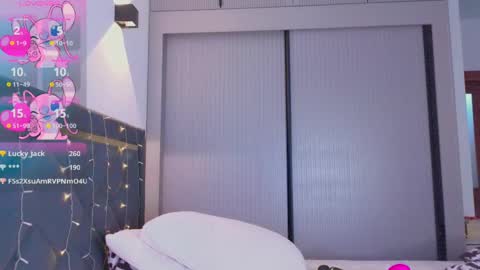 Snapshot of mia_sirenia chatting on 2, 3, 2025 Mia online show from 2, 3, 2025