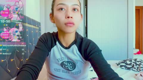 Snapshot of mia_sirenia chatting on 6, 3, 2025 Mia online show from 6, 3, 2025
