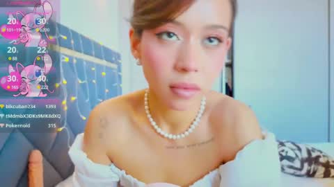Snapshot of mia_sirenia chatting on 10, 3, 2025 Mia online show from 10, 3, 2025