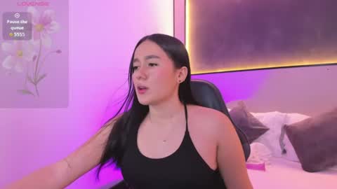 Snapshot of mia_slora chatting on 17, 7, 2026 M I A online show from 17, 7, 2026