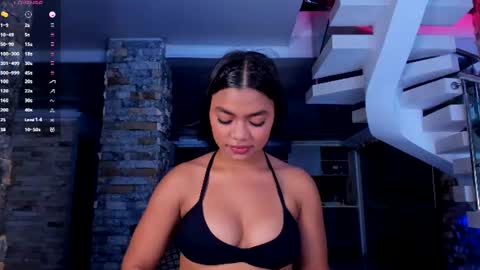 Mia steele online show from 2, 8, 2026