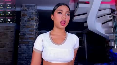 Mia steele online show from 3, 8, 2026