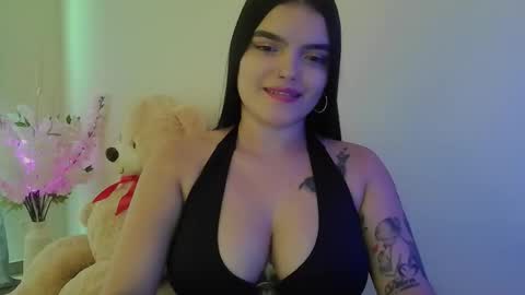 Snapshot of mia_thopsom chatting on 19, 2, 2026 mia_thopsom online show from 19, 2, 2026