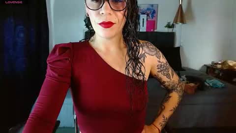 MIA  online show from 9, 10, 2025