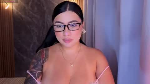 Snapshot of mia_velvet65 chatting on 22, 7, 2026 mia_velvet65 online show from 22, 7, 2026