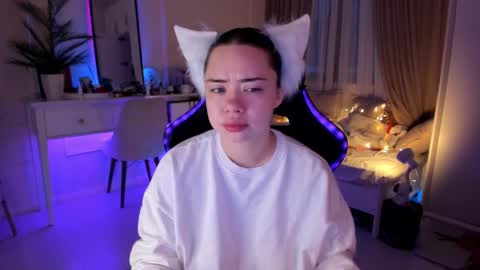 Snapshot of mia_vixen_ chatting on 22, 2, 2025 VixenMia online show from 22, 2, 2025