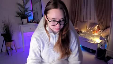 Snapshot of mia_vixen_ chatting on 27, 2, 2025 VixenMia online show from 27, 2, 2025