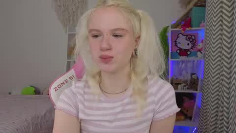 Mia online show from 19, 4, 2026