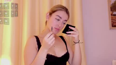 Mia White  online show from 6, 1, 2026