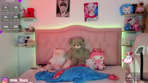 Snapshot of miaa_foxx_ chatting on 18, 1, 2026 Mia online show from 18, 1, 2026