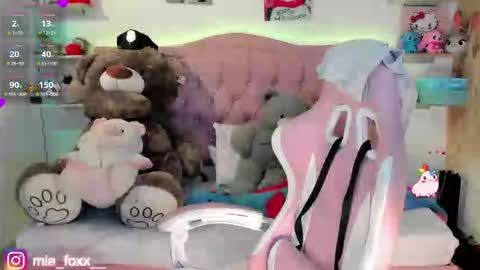 Snapshot of miaa_foxx_ chatting on 28, 2, 2026 Mia online show from 28, 2, 2026