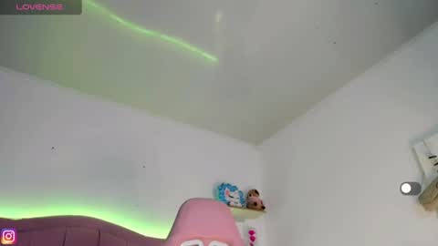 Snapshot of miaa_foxx_ chatting on 20, 6, 2026 Mia online show from 20, 6, 2026