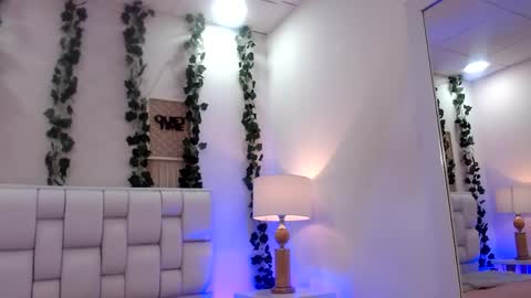Snapshot of miaa_gh1 chatting on 4, 6, 2026 Mia online show from 4, 6, 2026