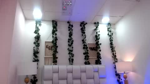 Snapshot of miaa_gh1 chatting on 10, 6, 2026 Mia online show from 10, 6, 2026