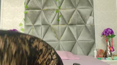 Snapshot of miaa_grace_ chatting on 25, 5, 2026 MIIA online show from 25, 5, 2026