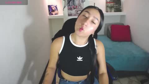 Snapshot of miaa_scott chatting on 4, 11, 2025 online show from 4, 11, 2025