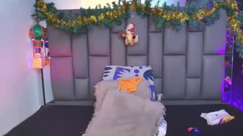 Mia online show from 1, 12, 2025