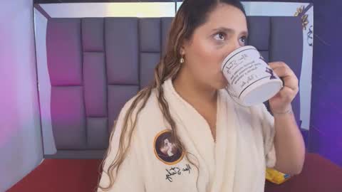 Mia online show from 3, 2, 2026