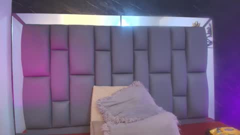 Mia online show from 21, 2, 2026