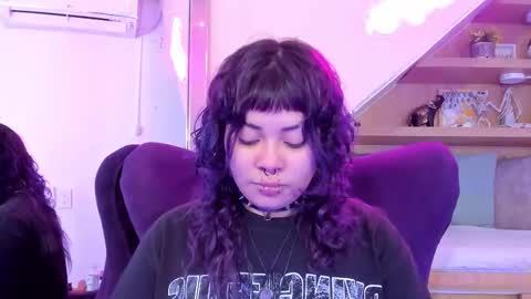 Snapshot of miaamane chatting on 22, 10, 2025 Mia online show from 22, 10, 2025