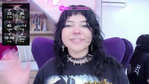 Snapshot of miaamane chatting on 19, 12, 2025 Mia online show from 19, 12, 2025