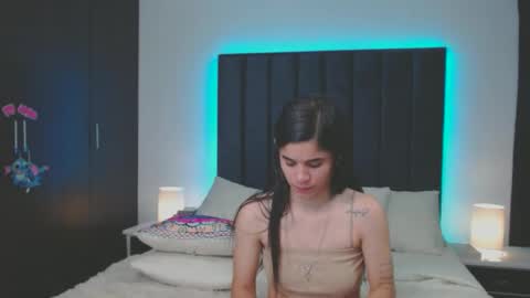 Snapshot of miaandnaty1 chatting on 3, 1, 2025 miaandnaty1 online show from 3, 1, 2025