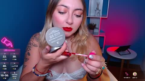 Snapshot of miaawild chatting on 16, 12, 2024 Andrea online show from 16, 12, 2024