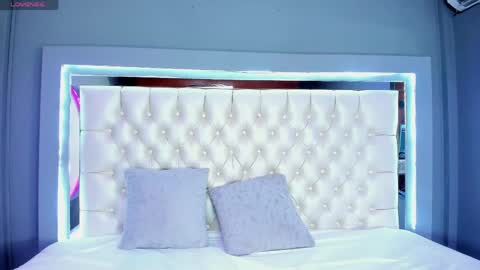 Snapshot of miacamille chatting on 5, 6, 2026 Mia Camille online show from 5, 6, 2026