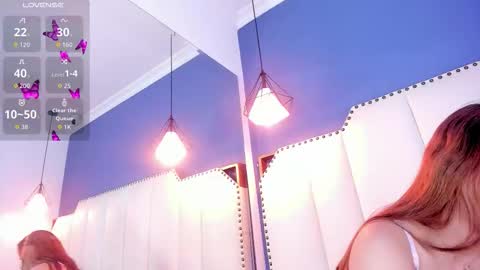 MiaCassel online show from 3, 2, 2026