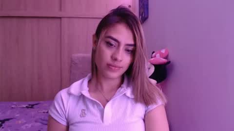 Miia  online show from 13, 12, 2025