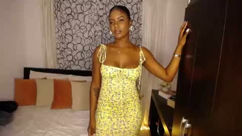 Snapshot of miaderail chatting on 17, 7, 2026 Sofi online show from 17, 7, 2026