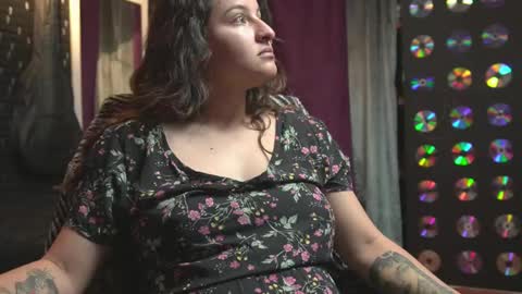 Snapshot of miadimota chatting on 25, 10, 2025 Mia online show from 25, 10, 2025