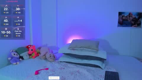 Snapshot of miaengels_ chatting on 27, 3, 2026 Mia Engels online show from 27, 3, 2026