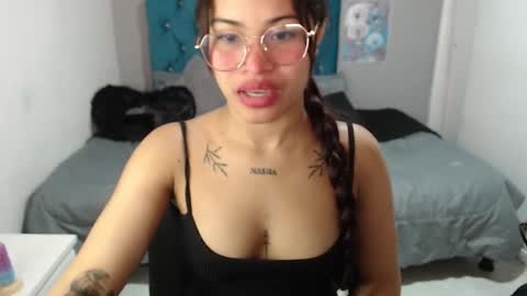 Snapshot of miafuckpussyhard chatting on 5, 2, 2026 miafuckpussyhard online show from 5, 2, 2026