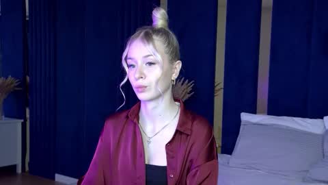 Mia online show from 1, 10, 2025