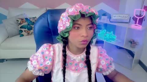 miagreys1 online show from 31, 10, 2025