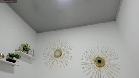 Miah Collins online show from 20, 2, 2025