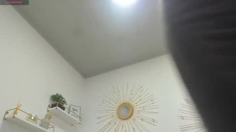 Miah Collins online show from 11, 9, 2025