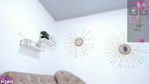 Miah Collins online show from 16, 3, 2026