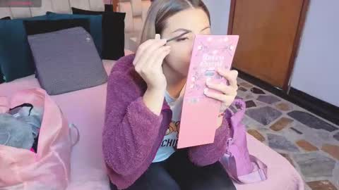 miah_stewart online show from 3, 2, 2026