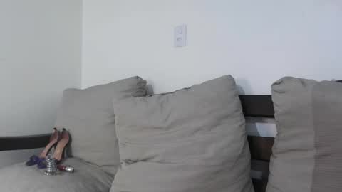 Snapshot of miahale chatting on 1, 10, 2025 Ms Mia  Owner Of  Your Mind online show from 1, 10, 2025