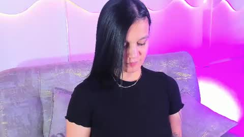 Snapshot of miahansson chatting on 8, 6, 2026 MIA online show from 8, 6, 2026