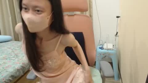 miahchan68 online show from 4, 3, 2026