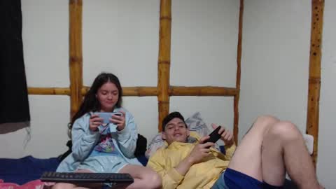 Mia  Sam online show from 13, 2, 2025