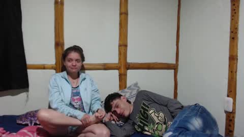 Mia  Sam online show from 14, 2, 2025